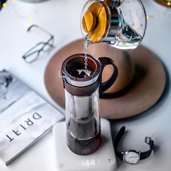 Hario Cold Brew Pot 1 L – Blue 2 Hario Cold Brew Pot 1 L – Blue